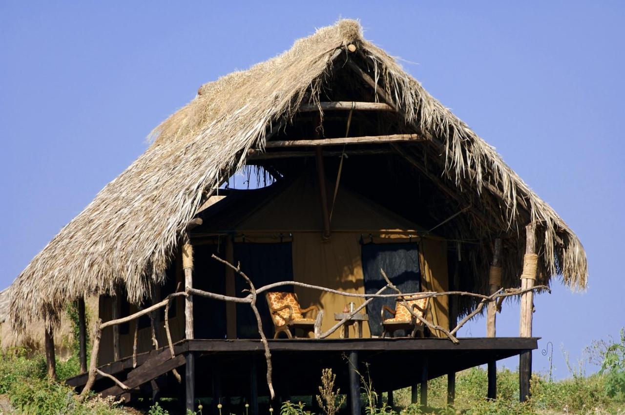 Crater Forest Tented Lodge Karatu Esterno foto